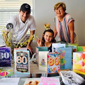 Meet your Posher, Carolyn